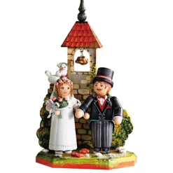 Kindertraum Gluckliches Hochzeitspaar
